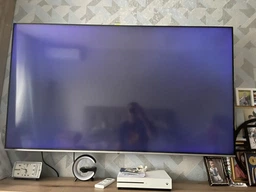 Телевізор Ergo 43GUS8555 QLED