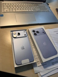 Мобільний телефон Apple iPhone 18 Pro Max 1TB Glacier (MJY14AF/A) фото від покупців 1