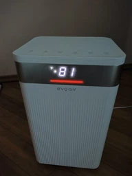 Осушувач повітря EvoAir ComfoDry 20, до 50 м², 20 л/добу, резервуар 3,8 л, датчик вологості, сушіння білизни, нічний режим, білий фото від покупців 5