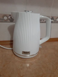 Електрочайник Tefal LOFT KO250130