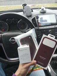 Мобільний телефон Apple iPhone 18 Pro Max 1TB Glacier (MJY14AF/A)