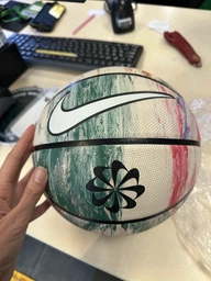 Баскетбольний м’яч Nike Everyday Playground N.100.7037.944.07 (розмір 7), гумовий, для тренувань і ігор