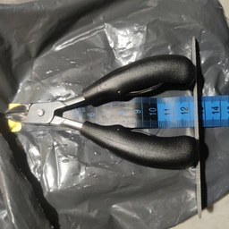 Универсальные кусачки для ногтей HeavyNail, черные фото от покупателей 1