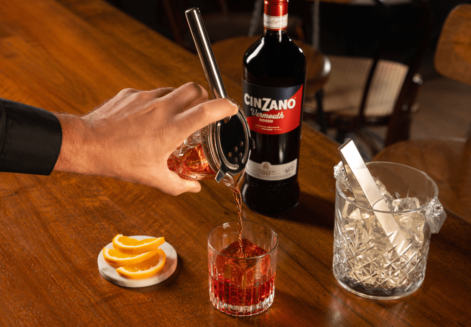 Вермут Cinzano Rosso сладкий 1 л 15% (8000020000020) – фото