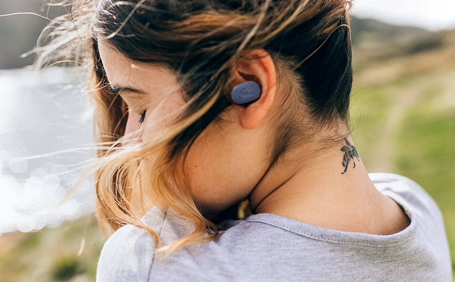 Активне шумозаглушення зі Smart Ambient у JBL Tune Buds