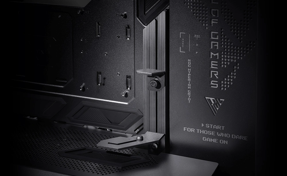 Встроенный алюминиевый держатель для видеокарты в корпусе ROG Hyperion GR701