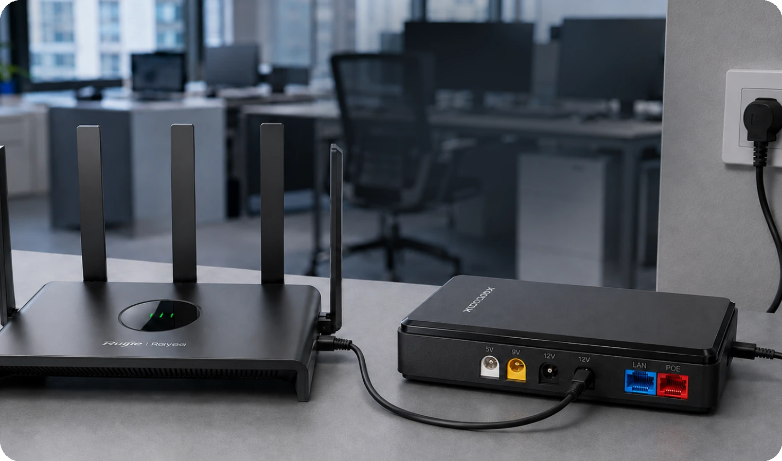 Wi-Fi роутер и Mini UPS Prologix PLP3660ECO на рабочем столе