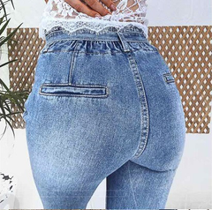 Джинсы женские jeans мом с царапками весенний коттоновый DM