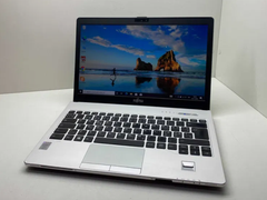 LIFEBOOK　S935/K Ультрабук Fujitsu LifeBook S935 / 13.3 内蔵型SSD