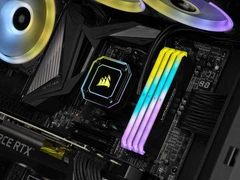 Пам'ять для настільних комп'ютерів Corsair Vengeance RGB RT DDR4