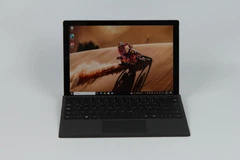 Ноутбук планшет Microsoft Surface Pro (5th Gen) 1796 i7-7660U / 8