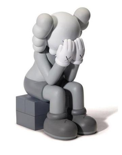 Kaws Companion Passing Through Фигурка (Серая) 28 см