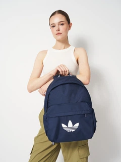 Рюкзак спортивный 18.7 л вмещает формат А4 Adidas JX0213 Рюкзак спортивный 18.7 л вмещает формат А4 Adidas JX0213