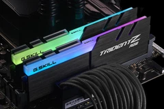 G.SKILL TridentZ  DDR4-4000MHZ8GBｘ2 Оперативная память G.Skill DDR4-4000 32768MB PC4-32000 (Kit of