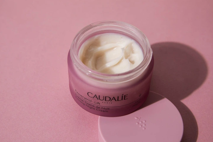 Нічний крем Caudalie Resveratrol Lift 50 мл (3522930002987) - зображення 9