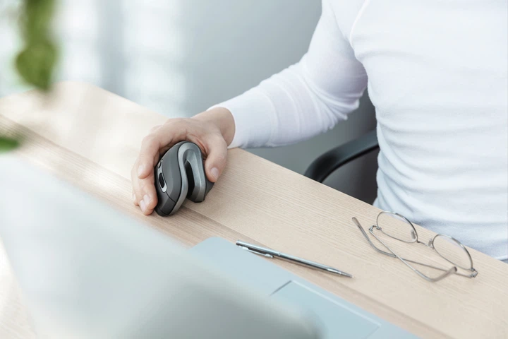 Mysz Trust Verro Ergonomic Wireless Black (TR23507) - obraz 9