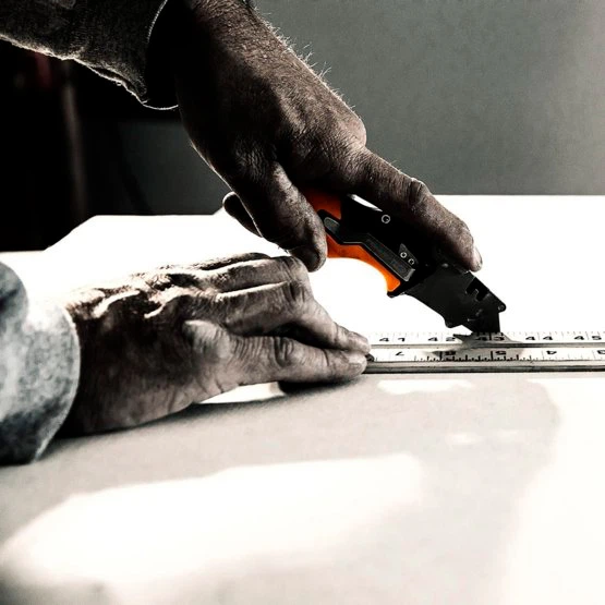 Składany nóż Fiskars Pro CarbonMax (1027224) - obraz 4