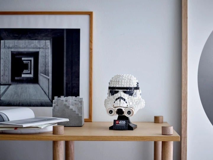 は Se produkter som liknar LEGO Star Wars 75276 Stormtro.. på Tradera