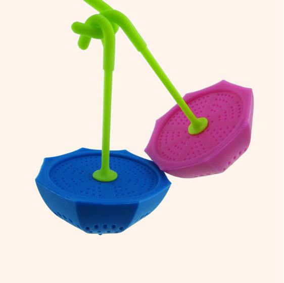 Ситечко для заваривания чая Tea Strainer "Зонтик", силиконовое, малиновое - Фото 5 Ситечко для заваривания чая Tea Strainer "Зонтик", силиконовое, малиновое - изображение 5