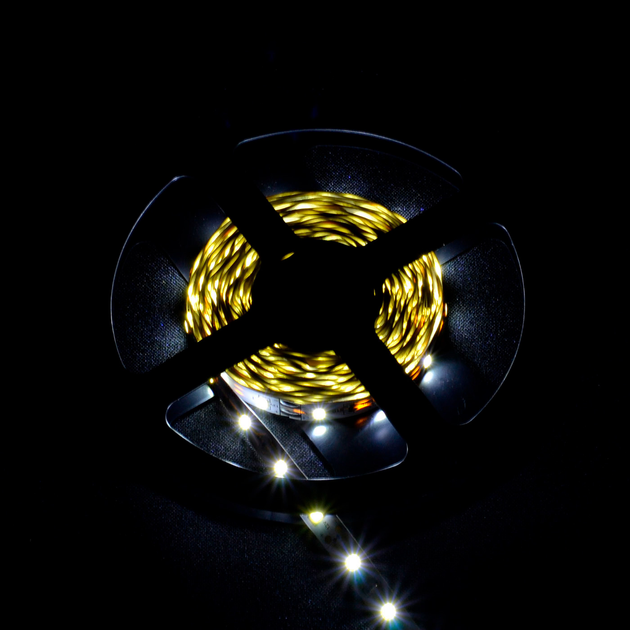 Світлодіодна стрічка Venom SMD 2835 60 LEDs/M 4.8 W 5 м 12 V IP20 Біла (VST-2835120600-W1) - зображення 2
