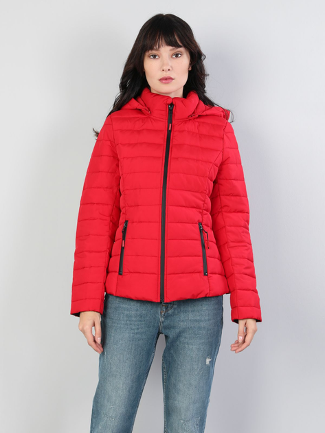 Куртка демисезонная короткая с капюшоном женская Colin's CL1044300RED S ...