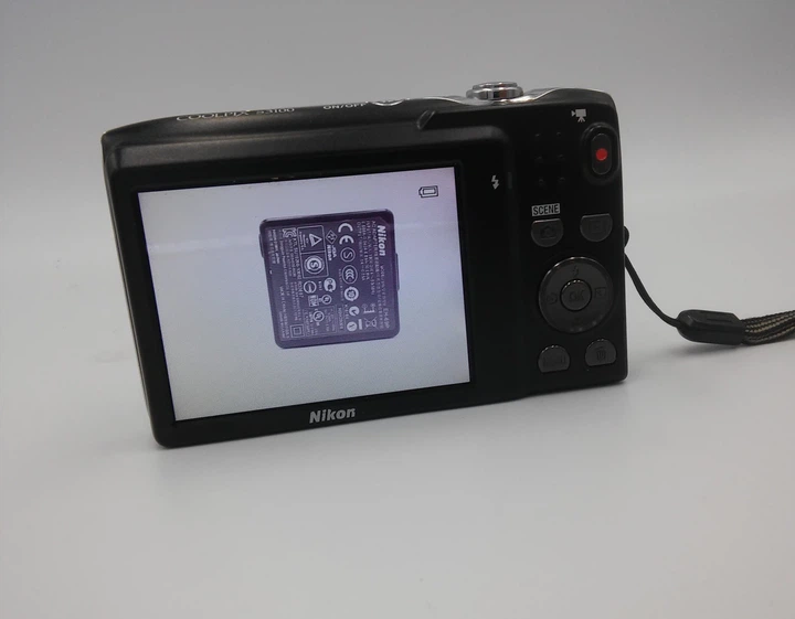 Фотоапарат Nikon Coolpix S3100 - Б/У купити на ROZETKA | Чудова