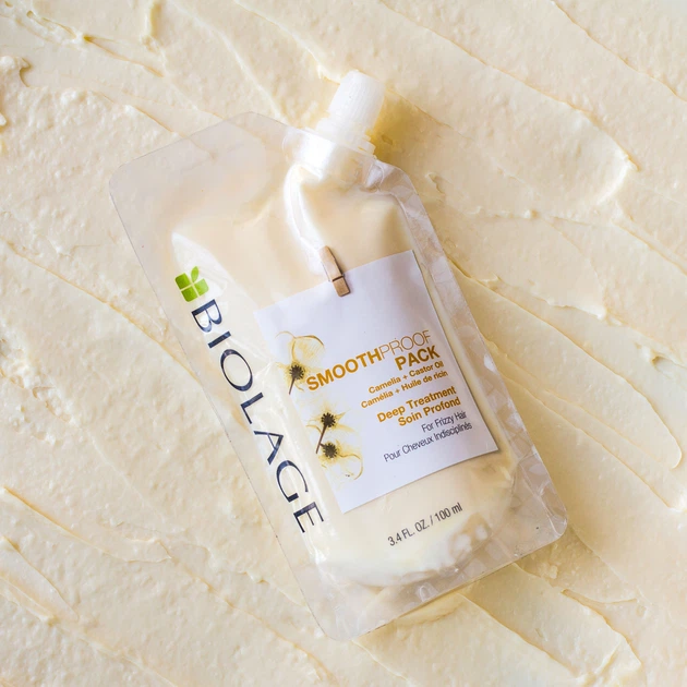 Професійна маска Matrix Biolage SmoothProof Deep Treatment для розгладження волосся 100 мл (3474636679898) - зображення 3