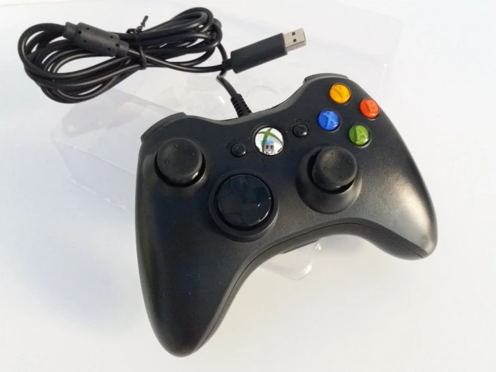 Проводной джойстик геймпад для Xbox 360 Чёрный (NJ-60) - изображение 3