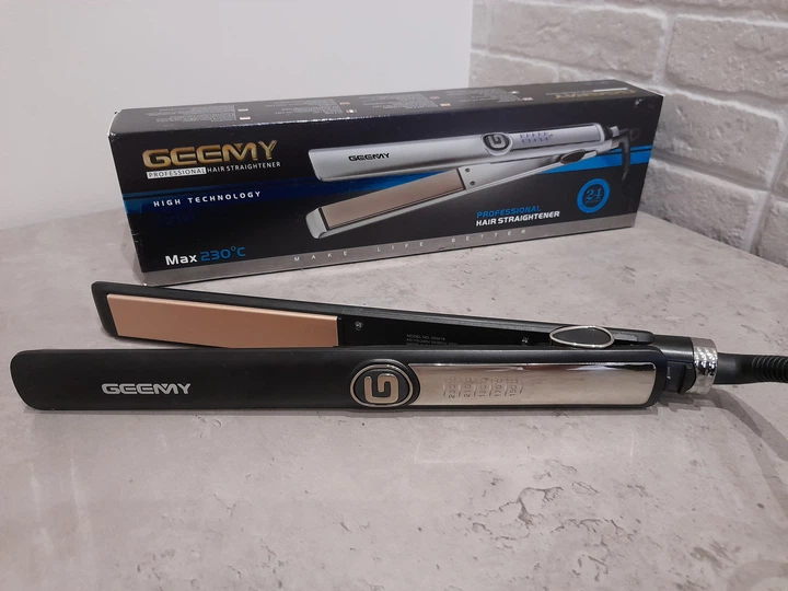 Професійна плойка вирівнювач для волосся Geemy GM-416 Регулювання температури 150°С до 230°С Турмалін кераміка LED дисплеєм з підсвічуванням - зображення 7
