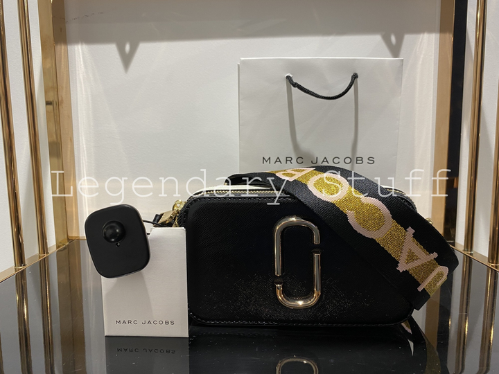 THE Logo Strap Snapshot Small Camera Bag Marc Jacobs in New Black Multi