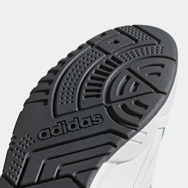 Buty sportowe damskie skórzane do kostki adidas Originals A.R. Trainer BD7840 36 23 cm Białe (4060512079723) - obraz 9
