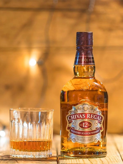 Виски Chivas Regal 12 лет выдержки 0.375 л 40% в подарочной упаковке (080432400388) - изображение 2