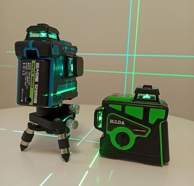 Лазерный уровень нивелир для стяжки пола HILDA 3D 12 линий 360