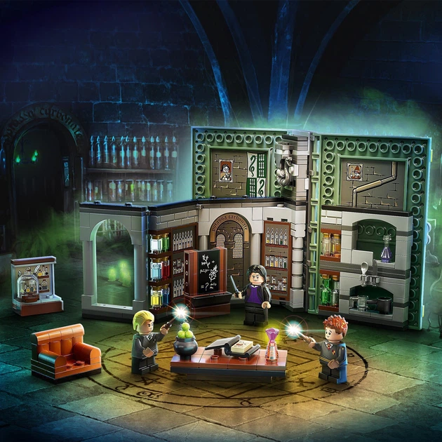 Zestaw klocków LEGO Harry Potter w Hogwarcie: zajęcia z eliksirów 271 element (76383) - obraz 6