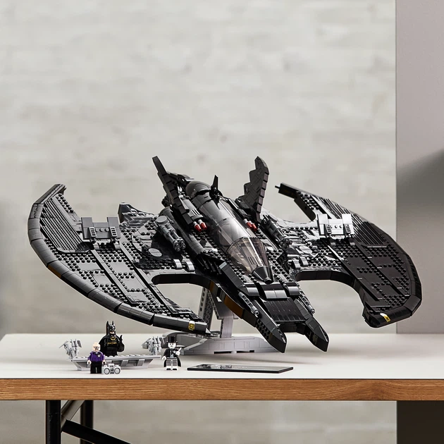 Zestaw klocków LEGO Super Heroes DC Batwing 1989 2363 elementy (76161) - obraz 2