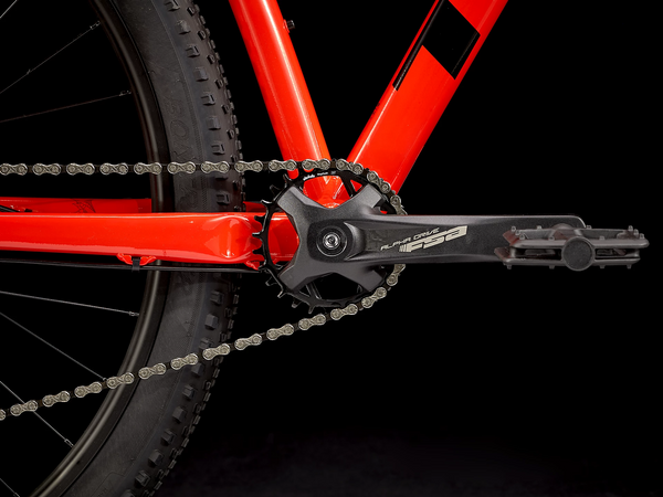 Велосипед Trek MARLIN 7 29 Marigold to Radioactive Red Fade 2021 - изображение 4