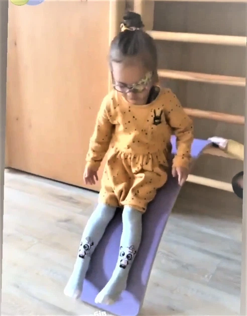 Балансборд SwaeyBoard Kids с защитой для пальцев 93x28x1.9 см фиолетовый рокерборд - Фото 5 Балансборд SwaeyBoard Kids с защитой для пальцев 93x28x1.9 см фиолетовый рокерборд - изображение 5