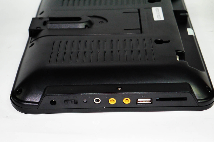 Портативний плеєр DVD програвач з T2 OPERA NS901D - 9,5 дюймів FM/DVD/USB - зображення 6