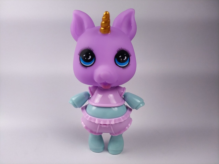 Unicorn 2024 sparkle poopsie