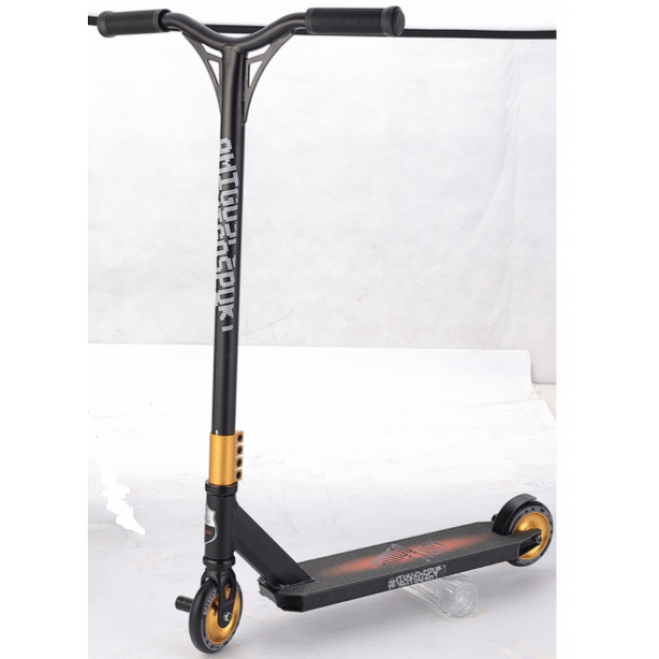 Самокат трюковый Explore Amigo Stunt Deluxe 2020 Upgrade 110 mm Amigosport Черный с золотым (1038) - Фото 1 Самокат трюковый Explore Amigo Stunt Deluxe 2020 Upgrade 110 mm Amigosport Черный с золотым (1038) - изображение 1