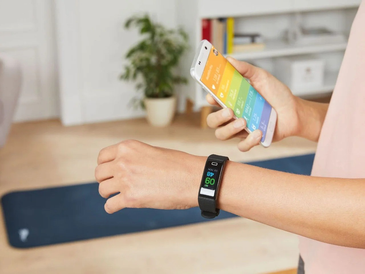 Фитнес браслет с функцией Bluetooth Германия Silver Crest fitness