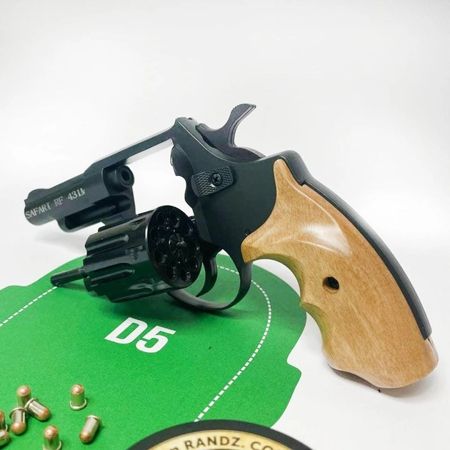 Револьвер під патрон Флобера Safari RF-431 cal. 4 мм, букова рукоятка, подарункова комплектація - зображення 2