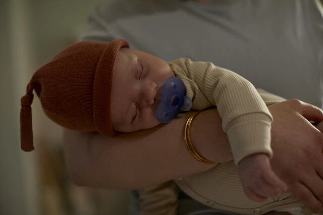 Пустушка ортодонтична Philips AVENT Soothie 0-6м 2 шт Блакитна SCF099/21 (8710103991618) - зображення 9