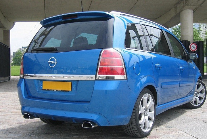 Обвес и тюнинг для Opel Zafira B 2005-2012