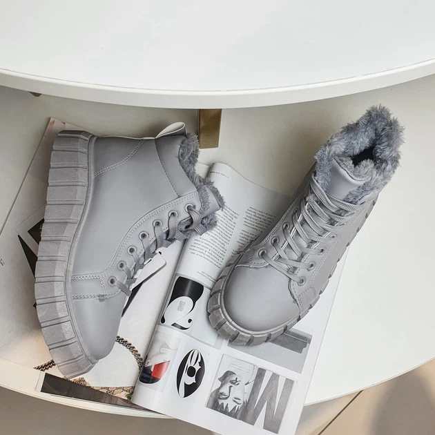 Женские зимние ботинки светло-серые на платформе и шнуровке Fashion 40, A312 свс - изображение 10