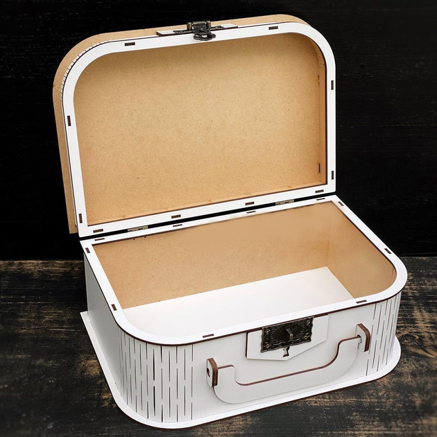 Подарочная коробка-чемодан «Новогоднее чудо», белая, 250*200*170 мм