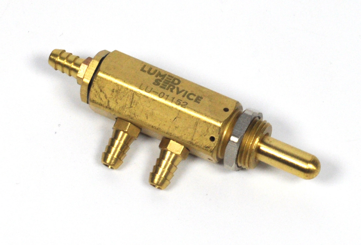 Клапан педалі з лапками штуцера 5+5+5 мм для стоматологічної установки LUMED SERVICE LU-01152 - зображення 1