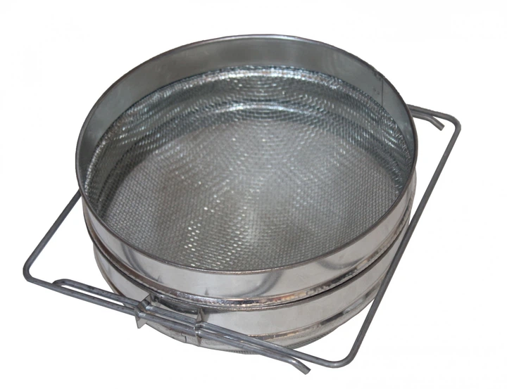 Фильтр для мёда D-200 мм оцинкованный двухсекционный выпуклый Uley 703 ...