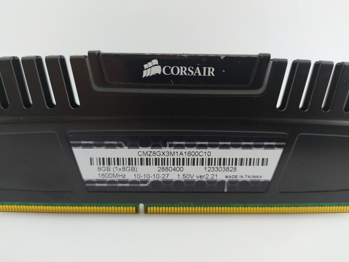 Оперативная память Corsair Vengeance DDR3 8Gb 1600MHz PC3-12800U ...