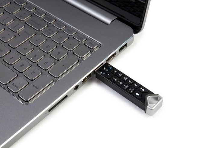 Защищенная флешка с паролем iStorage datashur Pro2 16ГБ – фото, отзывы ...